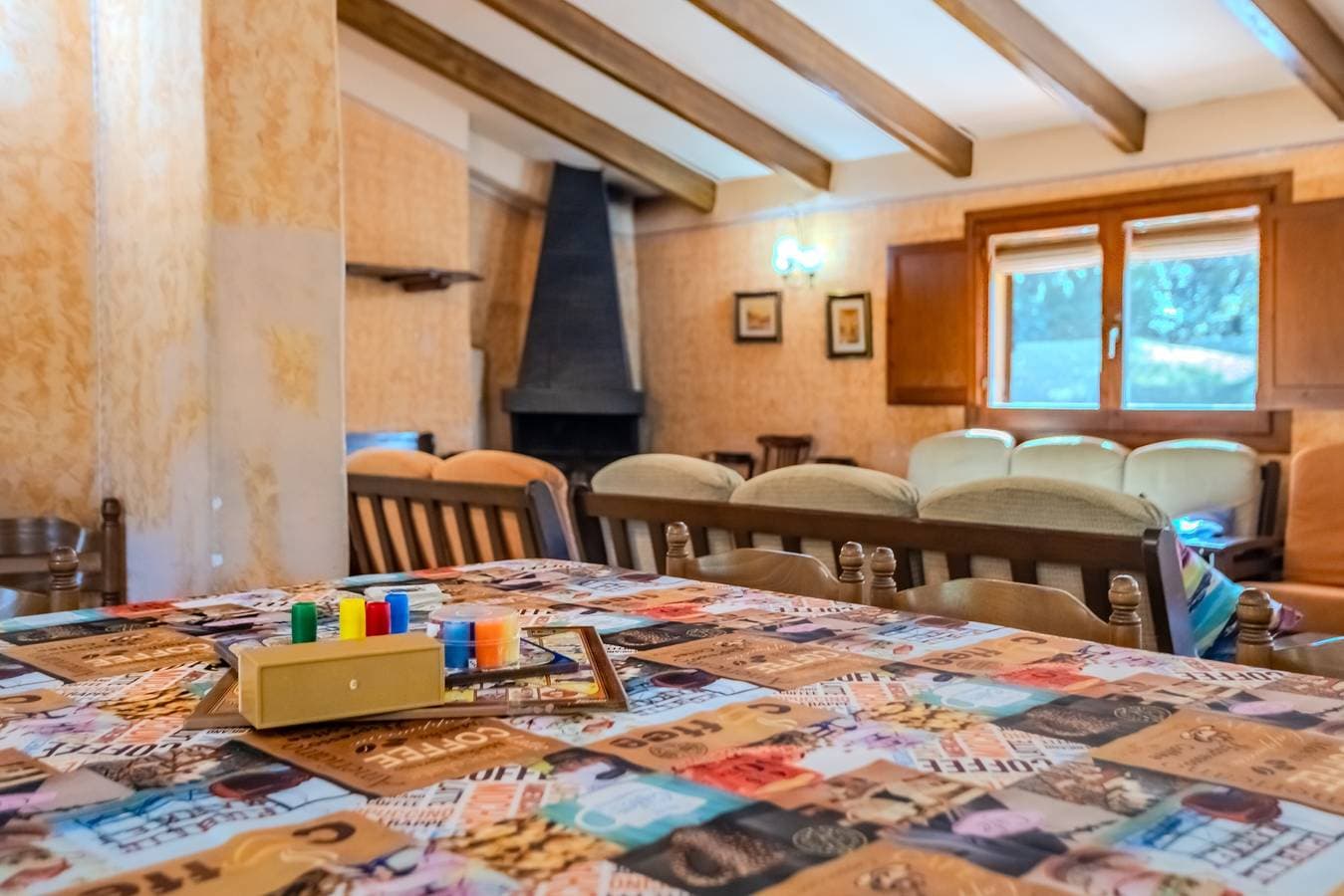 Foto 6 von 33: Landhaus 'Can Guidic' mit Bergblick, privatem Pool und WLAN