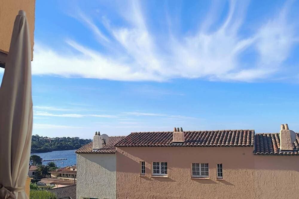 Foto 10 von 28: Studio 🔆 Agay by the sea. Beach, Swimming pool, Parking