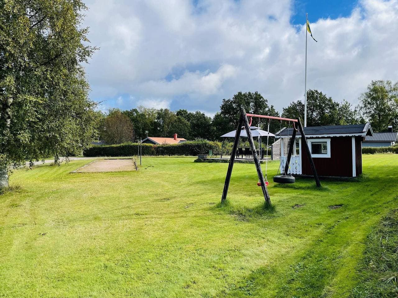 Foto 12 von 36: 4 Sterne Ferienhaus in Tvärred