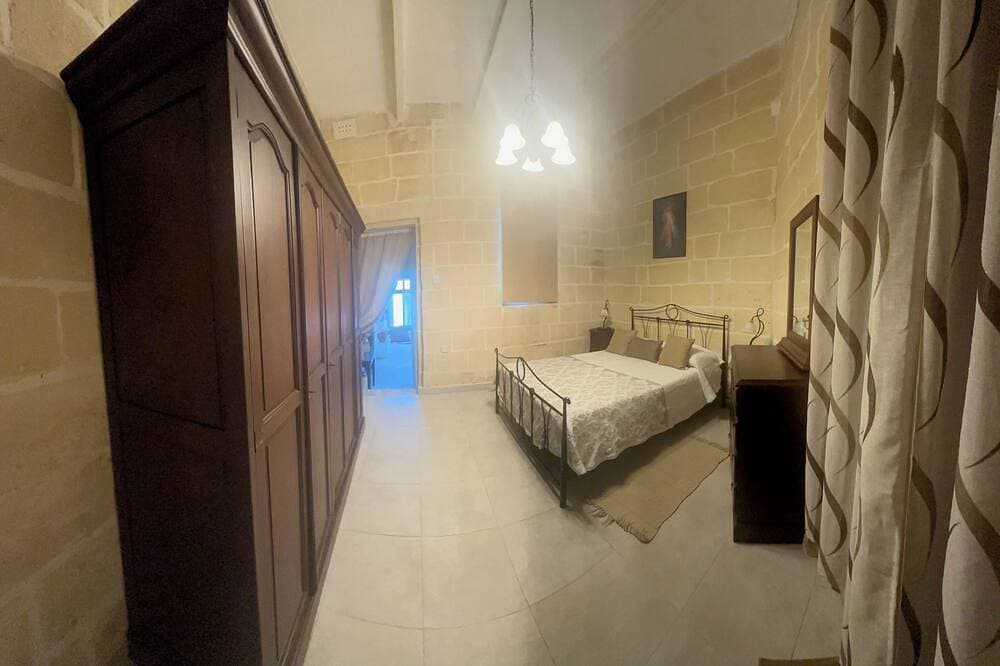 Foto 4 von 25: Charming 1-bedroom house with AC, WiFi in beautiful Birzebbugia