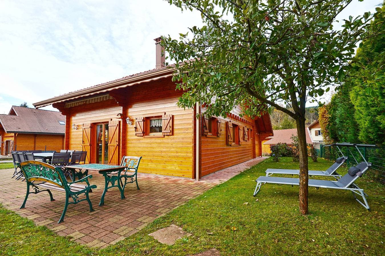 Foto 11 von 14: Ferienhaus für 10 Personen mit Terrasse