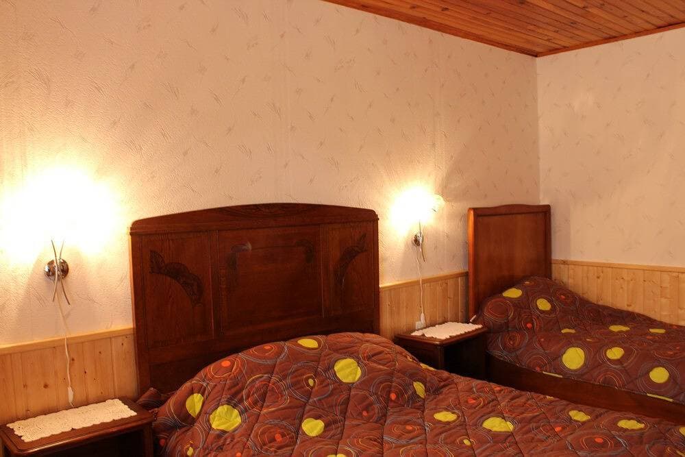 Foto 7 von 20: Gemütliche 90 qm große Wi-Fi Gite mit Garten und Kamin.