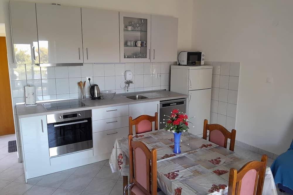 Foto 5 von 11: 1-Zimmer-Ferienwohnung am Strand Maslinica, Solta