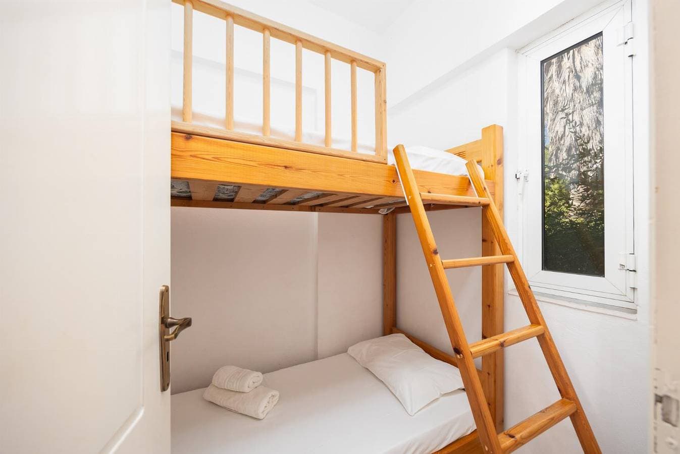 Foto 12 von 24: Villa für 4 Personen mit Garten