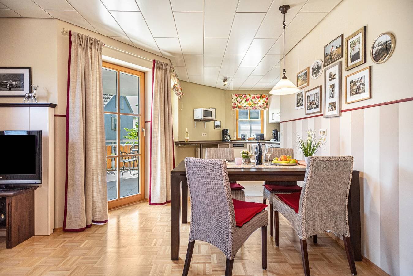 Foto 4 von 22: Gemütliche Ferienwohnung 3 am "Trostelhof" mit Balkon