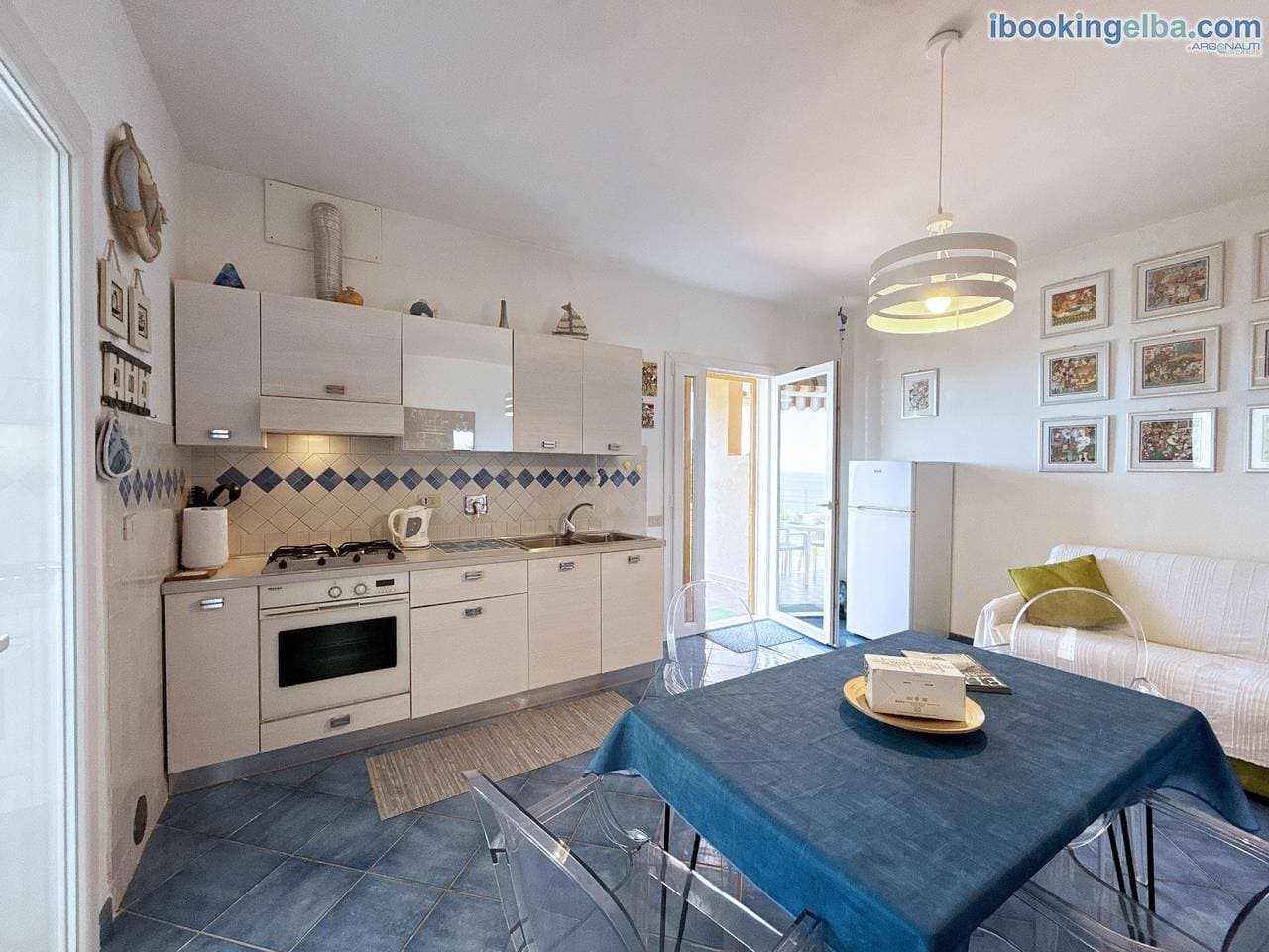 Foto 8 von 40: Ferienwohnung für 4 Personen mit Garten