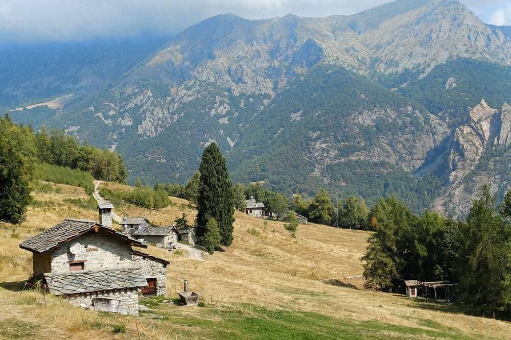Foto 6 von 14: Charming mountain apartment ideal for couples. Nature and relaxation.
