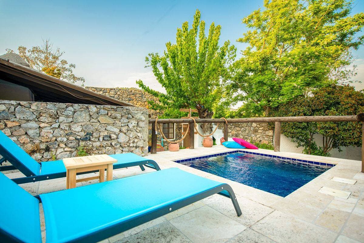 Villa 1