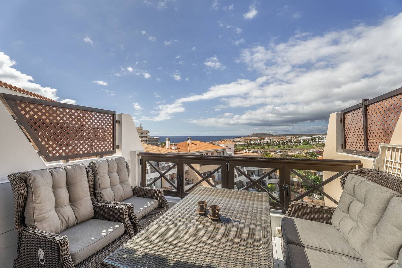 Foto 4 von 30: Ferienhaus 'Cathamarcella' mit Meerblick, Gemeinschaftspool und WLAN