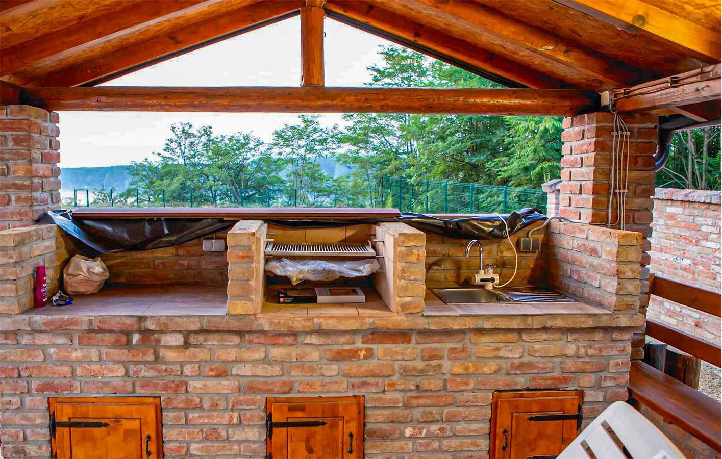 Foto 10 von 32: Gemütliche 2-Zimmer-Wohnung mit Pool, Grill und 2 km Entfernung zum Strand