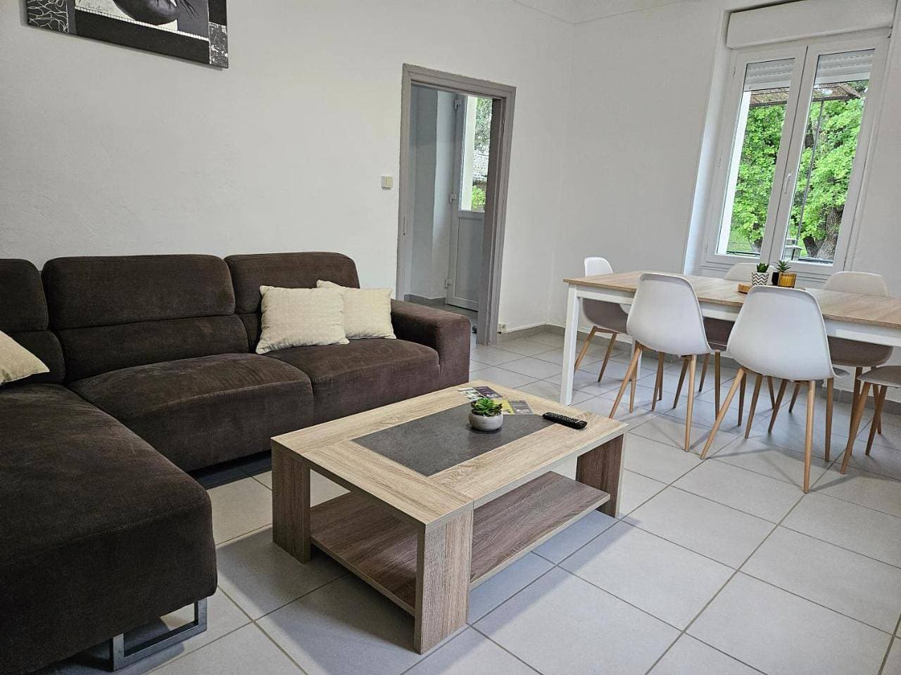 Foto 13 von 20: Three-Bedroom House