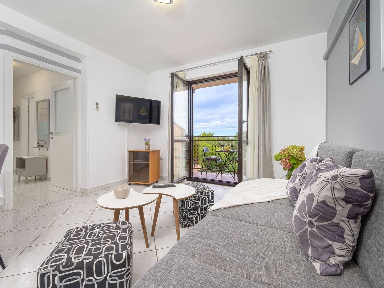 Stilvoll eingerichtete Ferienwohnung 4 1