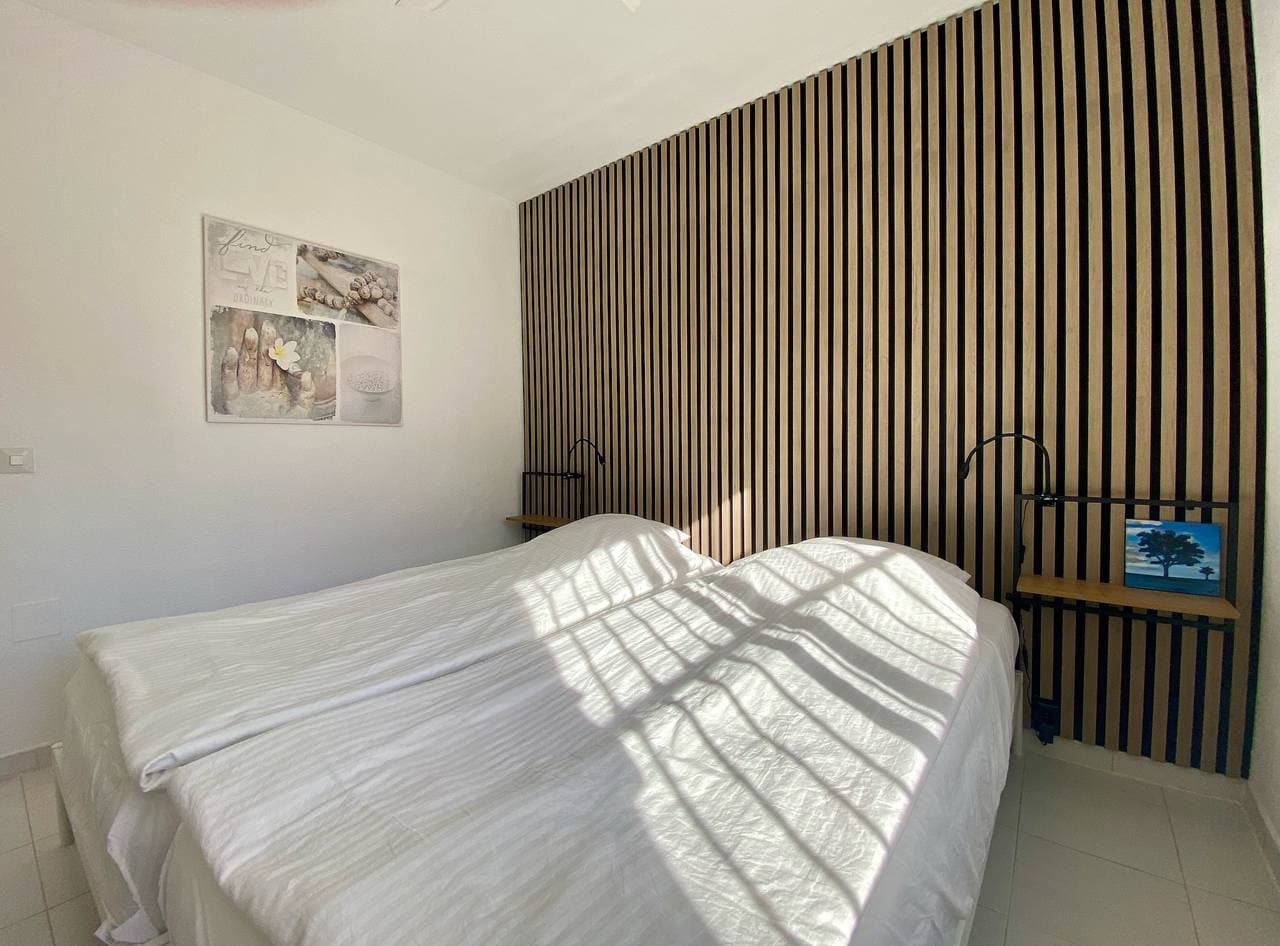 Foto 13 von 25: Ferienwohnung Urbanización Casablanca mit Pool, WLAN, Klimaanlage, Terrasse und Garten