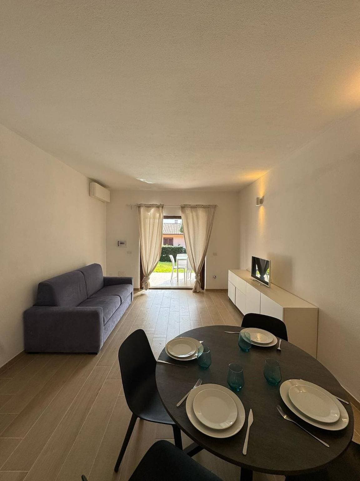 Foto 6 von 19: Ferienwohnung 'Porto San Paolo Nature' mit Terrasse, privatem Garten und Klimaanlage
