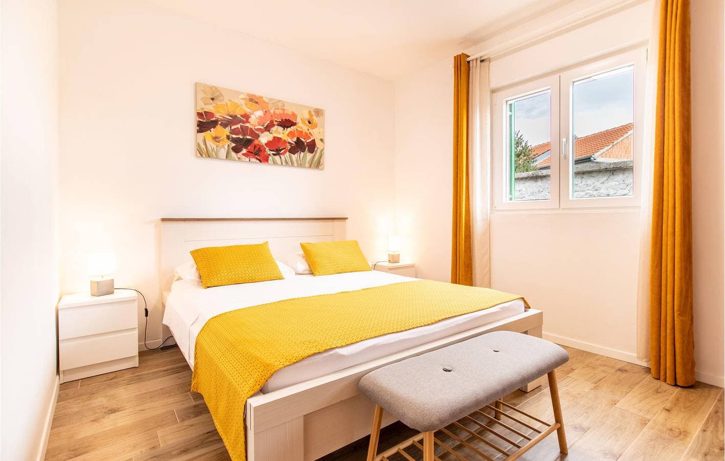 Foto 7 von 20: Gemütliche Ferienwohnung mit Meerblick, Terrasse, WLAN und Küche – 1 km von der Küste entfernt
