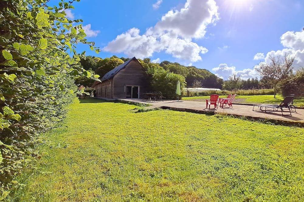 Detached house in the countryside adapted for disabled people Pets welcome 1