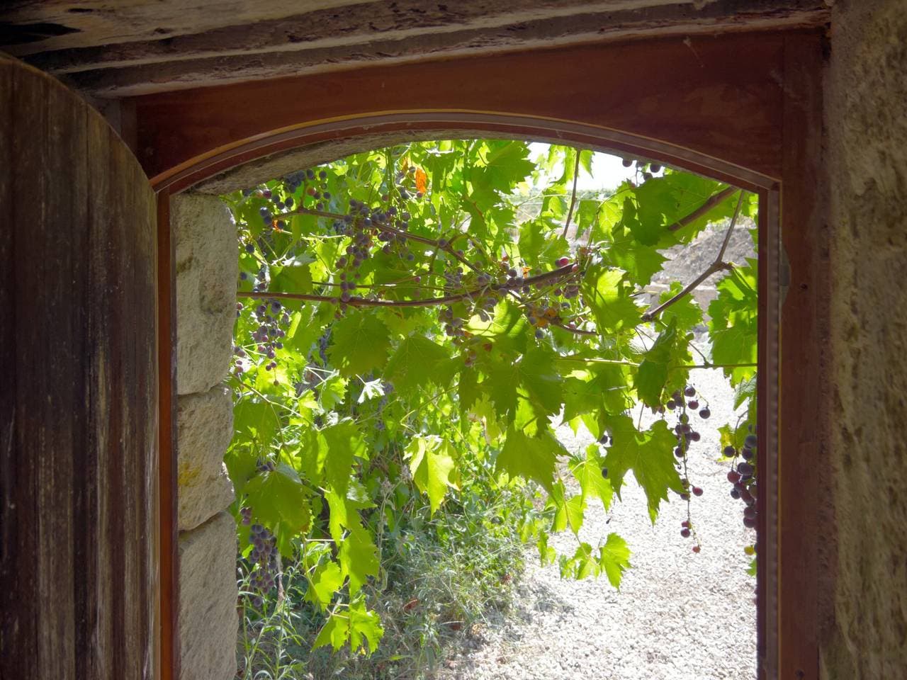 Foto 11 von 23: Gemütliches, ruhiges Steinhaus mit Pool und privatem Garten