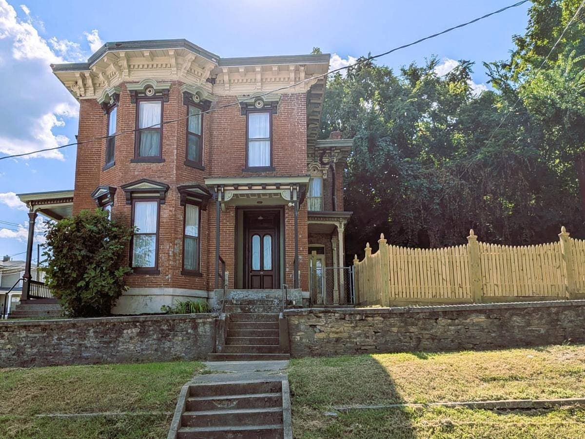 Admiral Fuqua House - 4 BR 2 BA Millionaire's Row 1