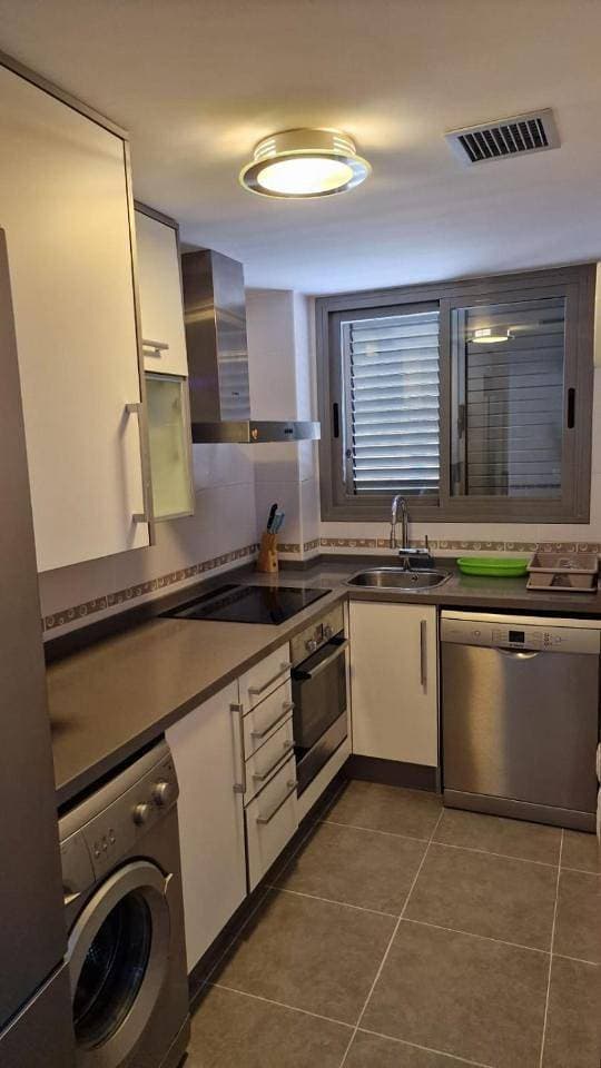 Foto 10 von 29: Two-Bedroom Apartment