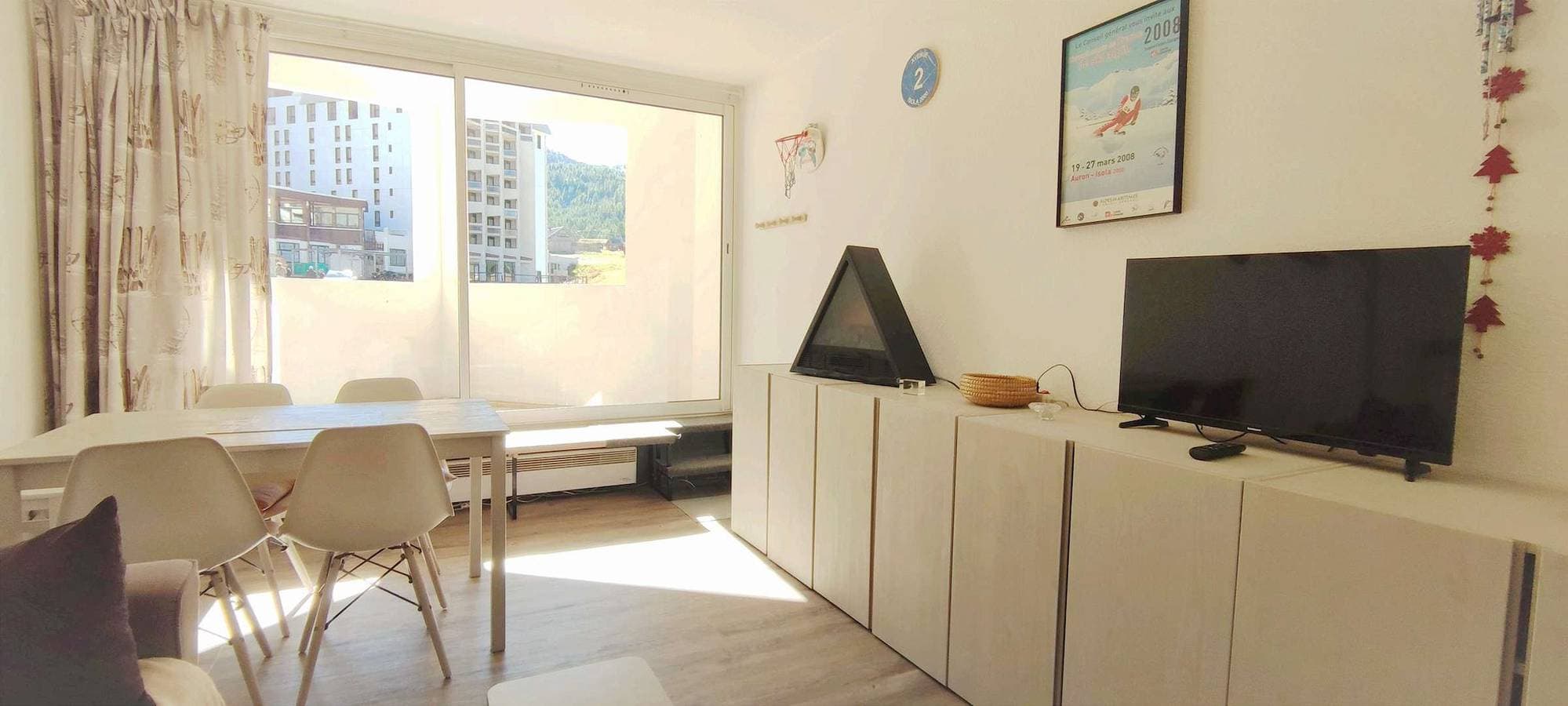 Foto 3 von 11: Ferienwohnung für 4 Personen mit Balkon