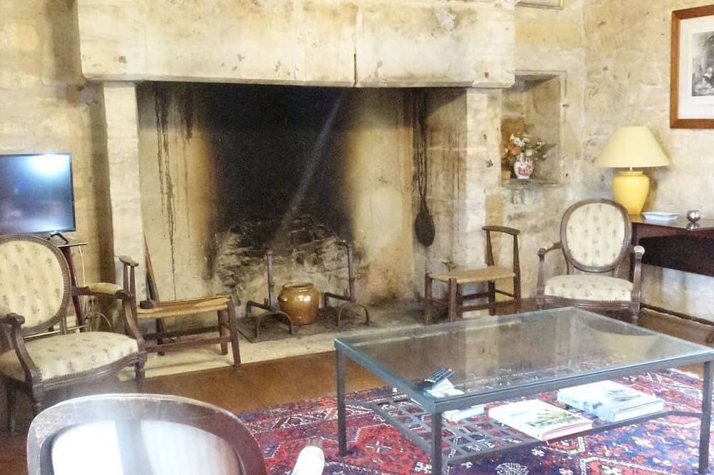 Foto 7 von 30: Maison de Campagne du Xvème