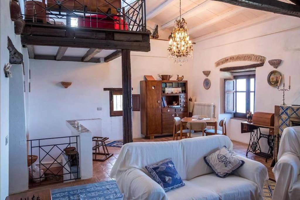 Foto 13 von 89: Privatpool der Villa Cefalù