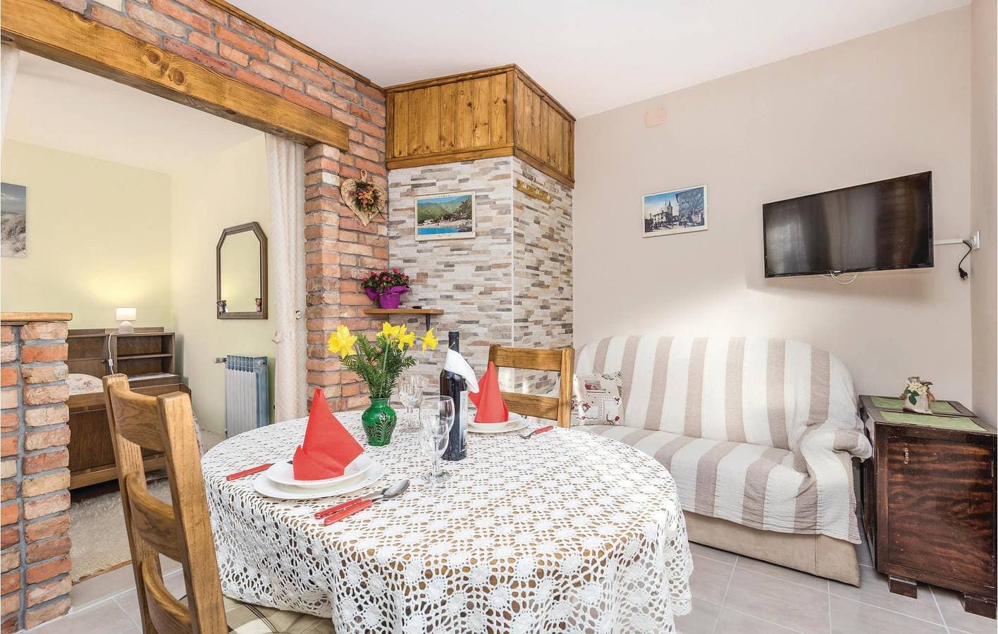 Foto 4 von 21: Charmantes Apartment mit Meerblick, Terrasse, WLAN und Parkplatz, 1 km vom Strand entfernt