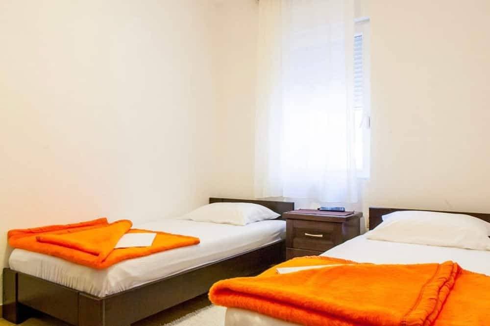 Foto 4 von 19: Ljubica Two - Schlafzimmer-Apartment mit Terrasse