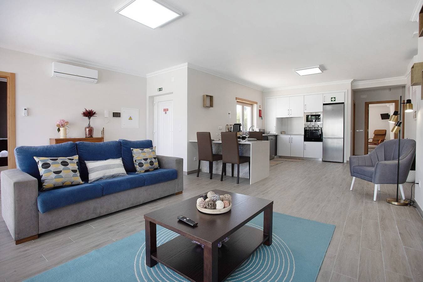 Foto 5 von 28: Villa 'Flor' mit beheiztem Pool, Whirlpool, Wi-Fi und Klimaanlage