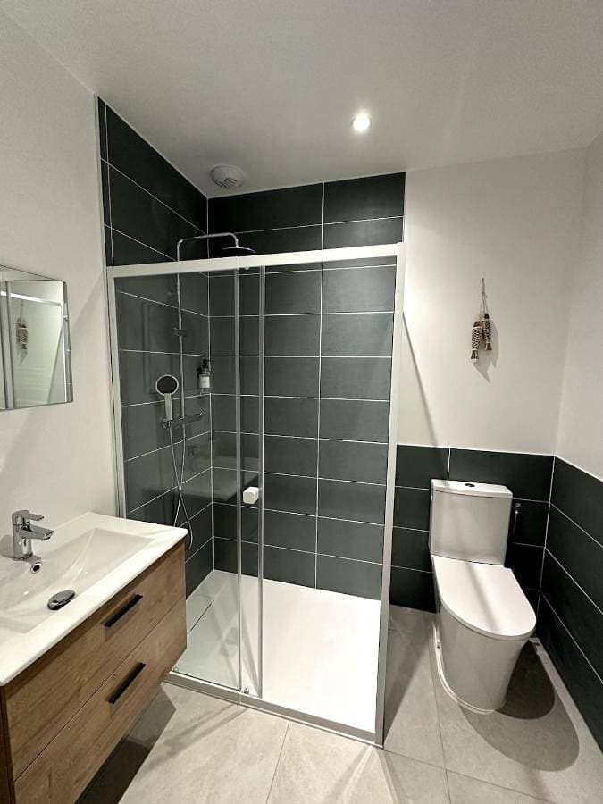 Foto 5 von 10: One-Bedroom Apartment