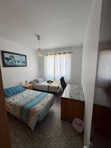 Foto 2 von 7: Small Double Room