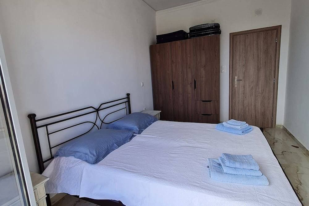 Foto 2 von 20: Wohnung mit Meerblick, 200 Meter vom Strand Minimärkte, Restaurants, Bars