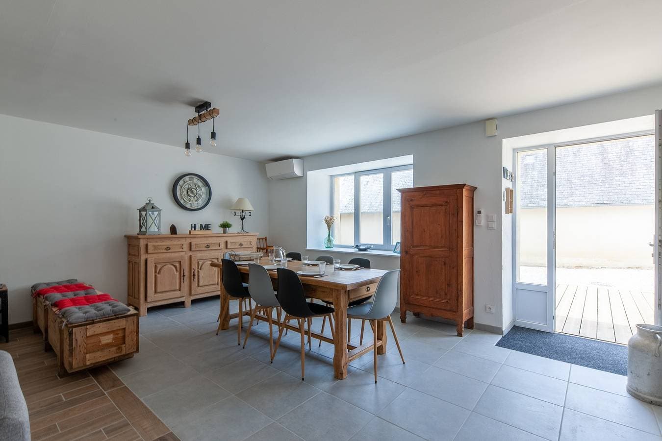 Foto 10 von 14: Ferienhaus für 8 Personen mit Terrasse
