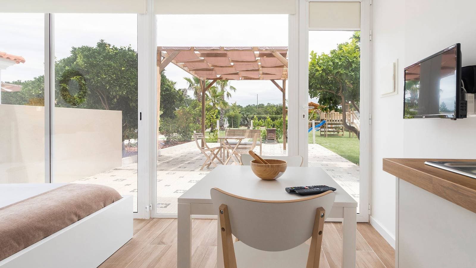 Foto 7 von 38: Ferienhaus für 2 Personen mit Terrasse