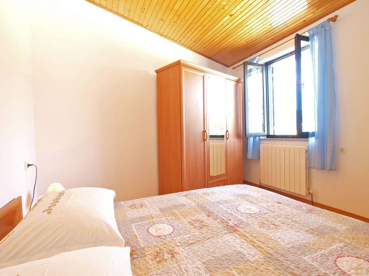 Foto 10 von 27: Ferienhaus für 4 Personen mit Pool