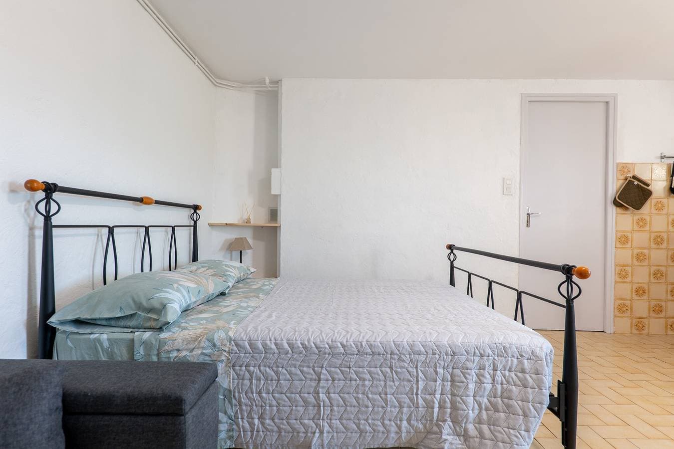 Foto 9 von 23: Le point sublime in Sainte-Croix-du-Verdon – Studio mit Seeblick