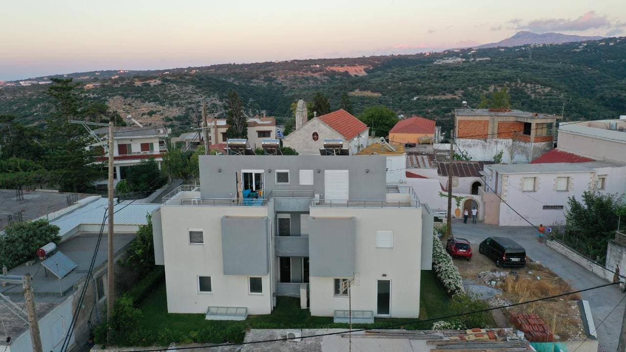 Foto 5 von 45: Three-Bedroom House