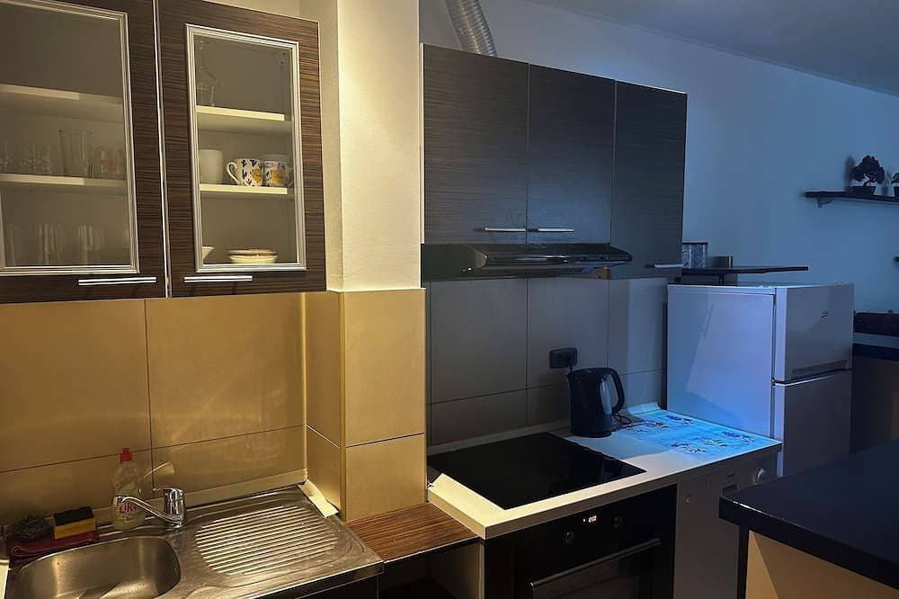 Foto 10 von 12: Mik Apartments Heart of Budva 1+1 40sqm