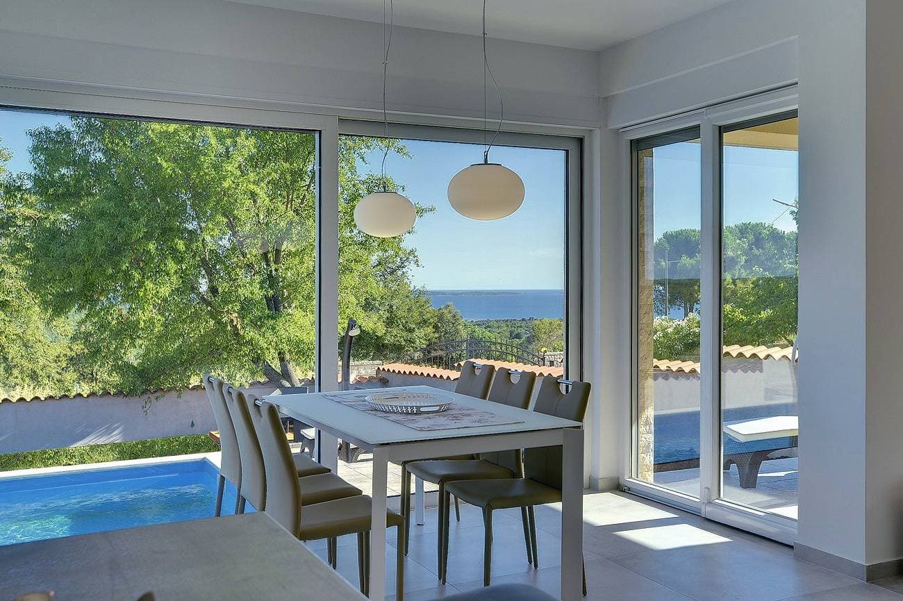 Foto 11 von 26: Traumhafte Villa mit privatem Pool, Sauna, Meerblick
