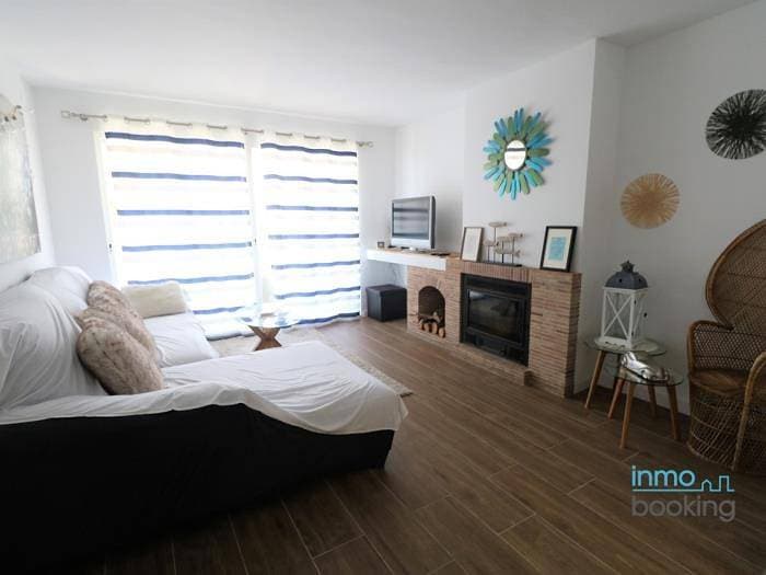 Foto 12 von 33: Ferienwohnung für 6 Personen mit Meerblick