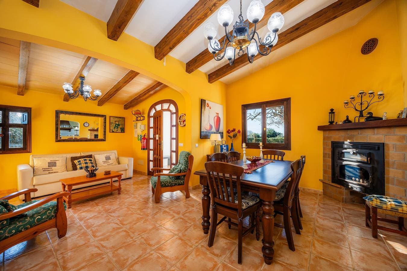 Foto 9 von 31: Villa 'Els Ametlers' mit Bergblick, Wi-Fi und Klimaanlage