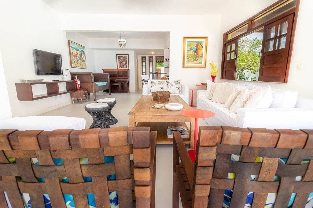 Foto 4 von 50: Ip01 House 5 Suites 100m from Pedra do Sal Beach