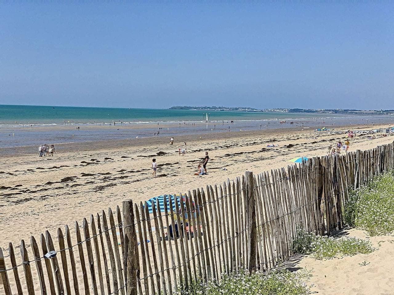 Foto 8 von 16: Haus mit Garten, 200m vom Strand und 400m von Geschäften entfernt