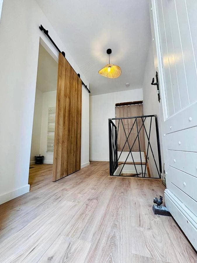 Foto 5 von 28: One-Bedroom Apartment