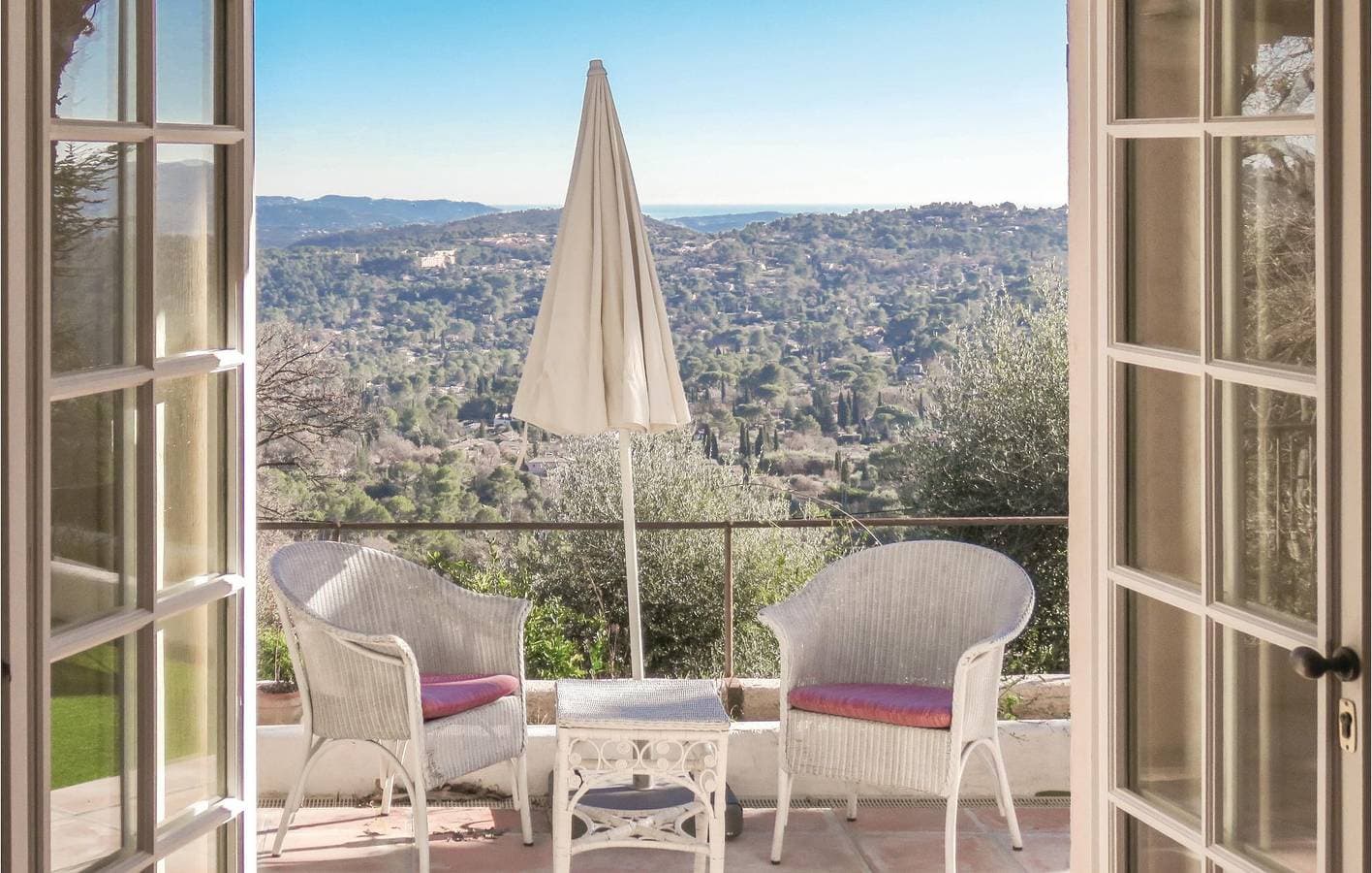Foto 7 von 42: Apartment mit Meerblick, Parkplatz und Pool