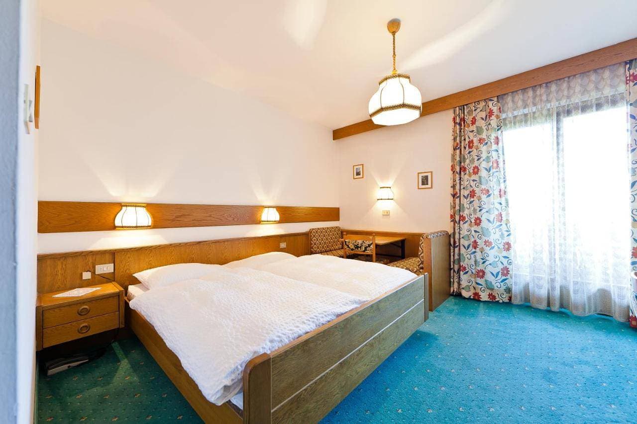 Foto 9 von 9: Quadruple Room