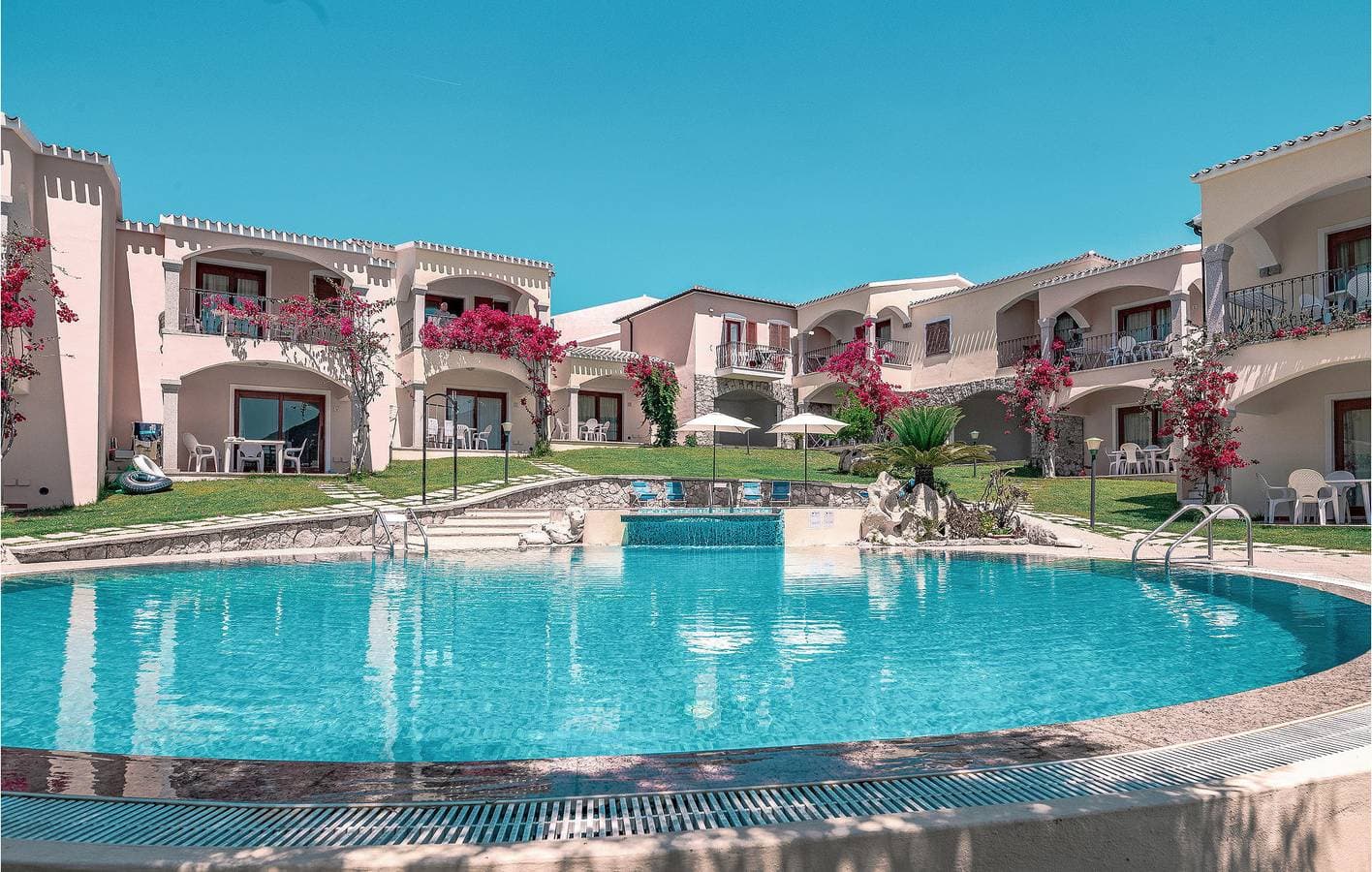 Foto 4 von 21: 2.5km zum Li Junchi Strand - AC, Pool, Parkplatz #Ferienvermietung