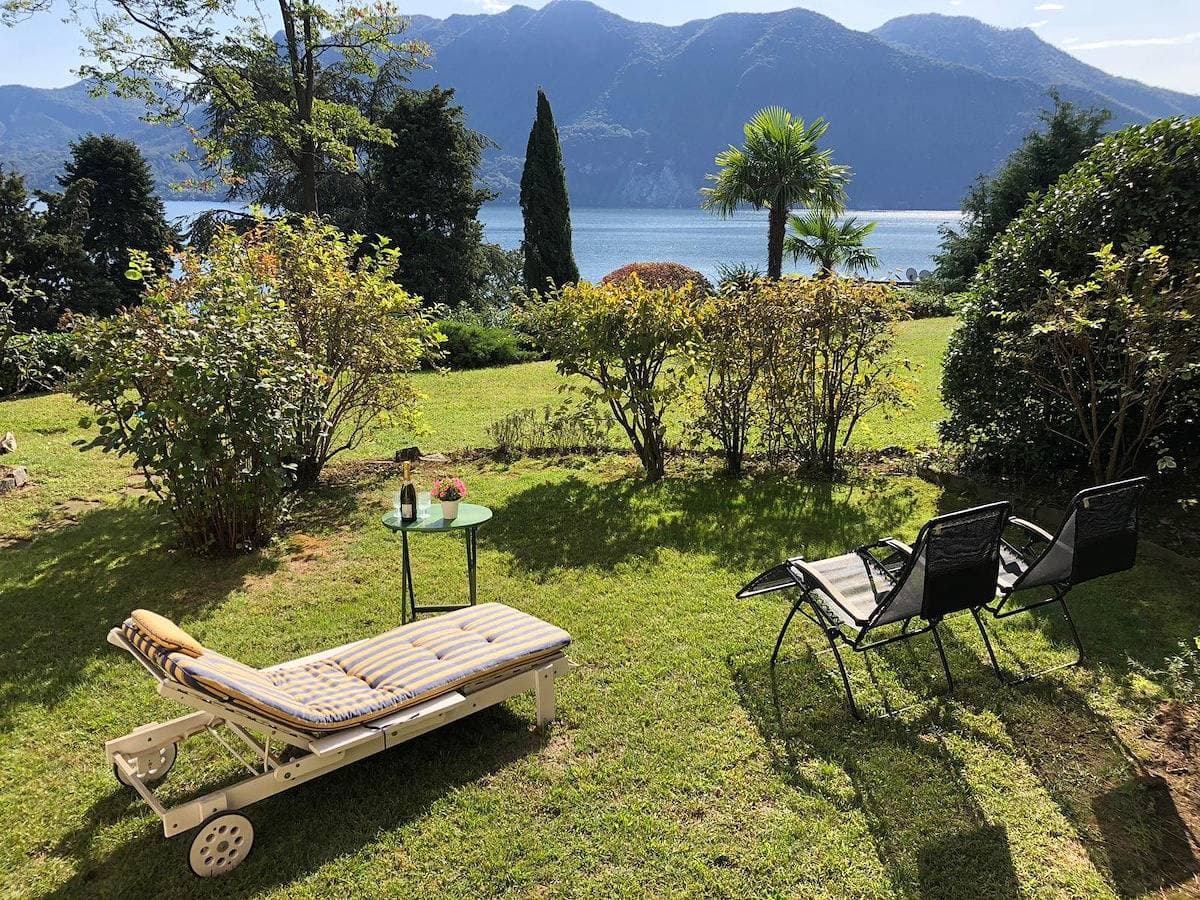 Foto 7 von 27: St  Maurice smile lake view apartment with pool