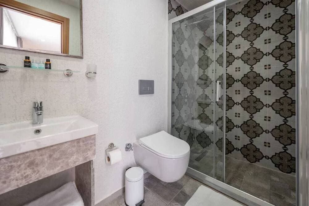 Foto 4 von 7: Taksim-Platz - Penthouse mit Balkon 401