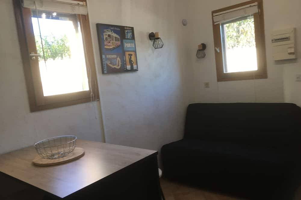Foto 8 von 22: Comfortable air-conditioned studio in a quiet villa 15 km from Cannes